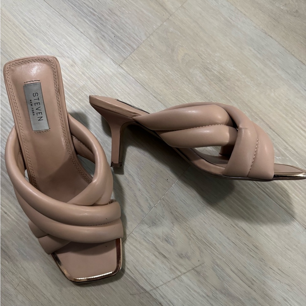 Steve Madden Women's Nude Heeled Sandals